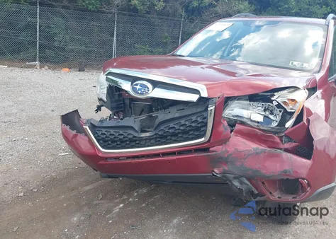 2015 Subaru Forester 2.5I Premium z USA, uszkodzony, nr VIN JF2SJADC1FH472946